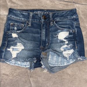 American Eagle Ripped Jean Shorts!
